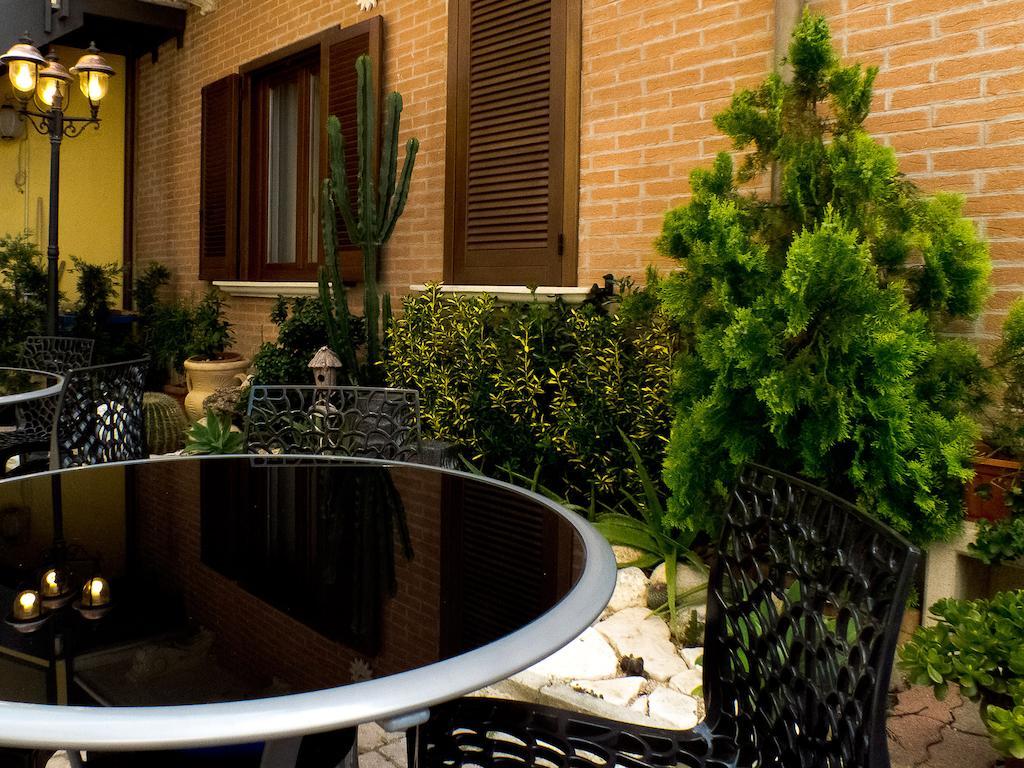 Montesilvano Marina B&B Luca מראה חיצוני תמונה