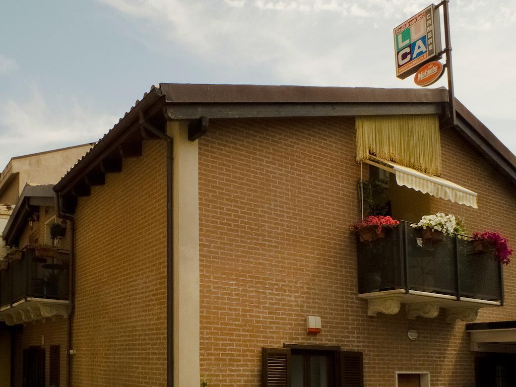 Montesilvano Marina B&B Luca מראה חיצוני תמונה